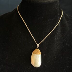 Elegant Gold and White mother of pearl  Pendant Necklace
